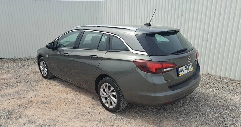 Opel Astra cena 44000 przebieg: 155951, rok produkcji 2021 z Głubczyce małe 92